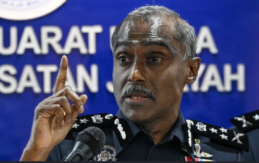 侦破跨州克隆豪车集团·警方逮捕12人扣押12车