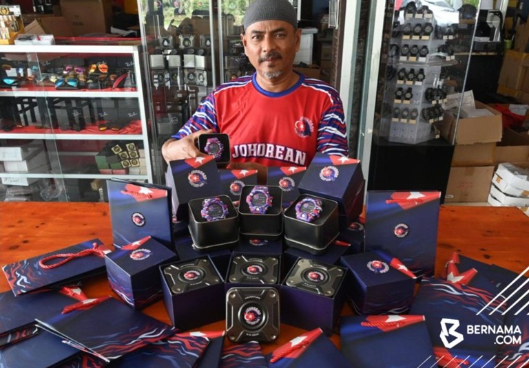 从御前护卫到腕表商·退伍海军把兴趣变事业